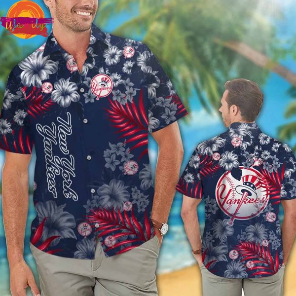 New York Yankees Logo Pattern Hawaiian Shirt Style