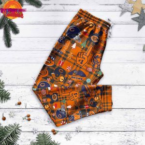 Have A Glory Christmas With Chicago Bears T Shirt Pajamas Set 3