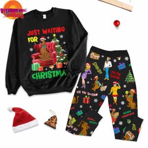 Just Waiting For Christmas Scooby Doo Long Sleeve Pajamas Set