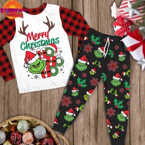 Merry Christmas Grinch Ho Ho Ho 2024 Long Sleeve Pajama Set 1