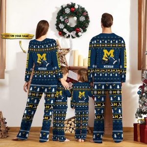 Michigan Wolverines NFL Team Christmas Custom Long Sleeve Pajamas Set 2