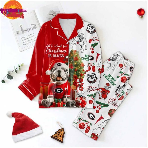 All I Want For Christmas Is Dawgs Georgia Bulldogs Pajama Set For Family