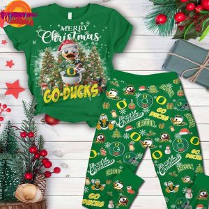 Merry Christmas Go Duck NCAA T Shirt Pajama Set