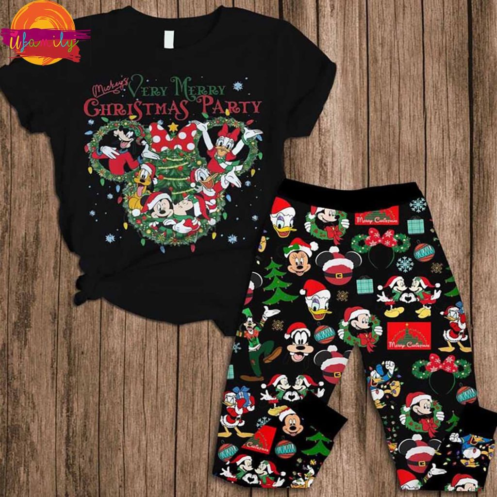 Mickey's Very Merry Christmas Party Black Pajama Shirt For Sale