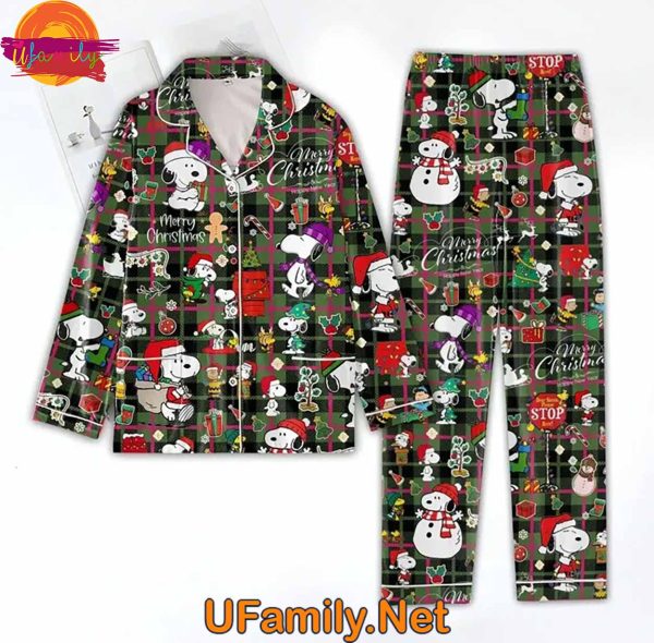 Merry Christmas Snoopy 2024 Pajama Set